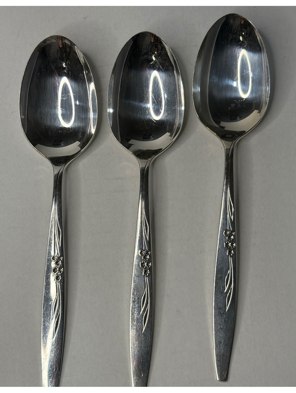 Vintage Oneida Community Enchantment Gentle Rose Silverplate 3 Place Spoon Lot